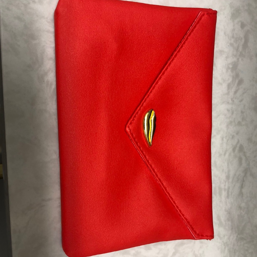 Small Ipsy Makeup bag